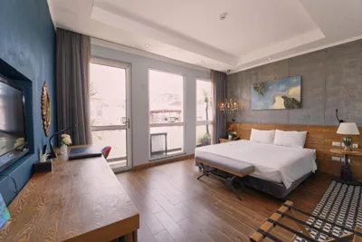 발코니가 있는 Junior Suite — Calido Premier HaNoi Hotel